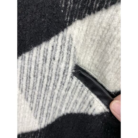 Chicos Cardigan Jacket Sz 1 US M 8/10 Black White Check Belted Wool Blend Knit - Picture 5 of 10